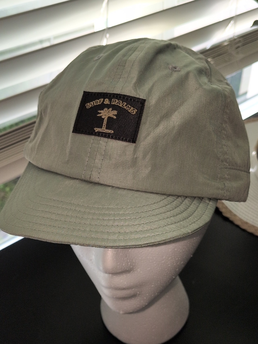 NWT Surf & Palms Hat With Cord To Size